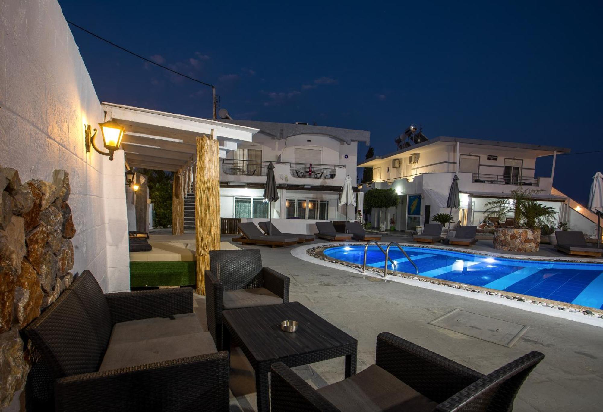 Toulas Studios & Apts No2 Faliraki Buitenkant foto