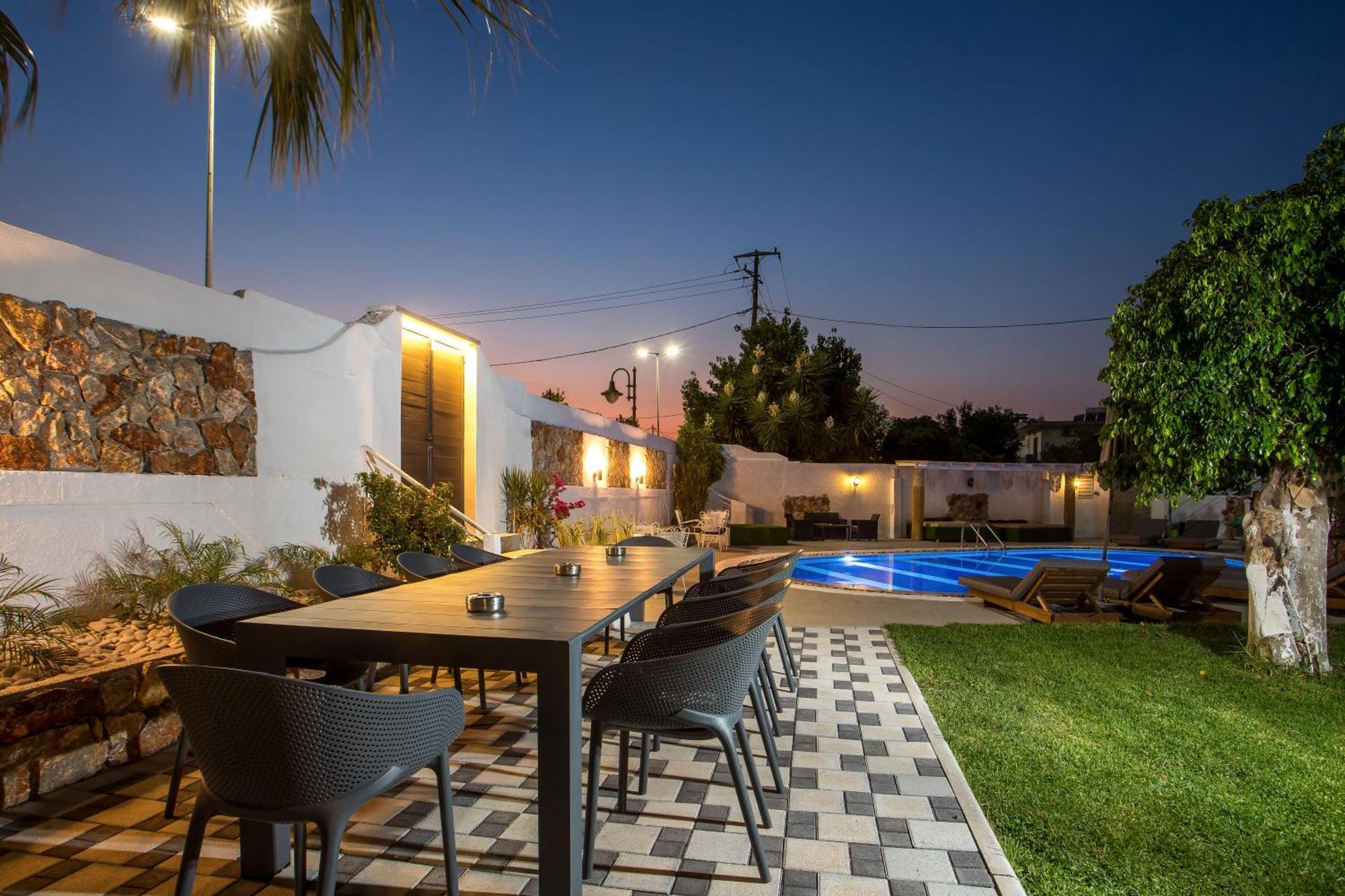 Toulas Studios & Apts No2 Faliraki Buitenkant foto