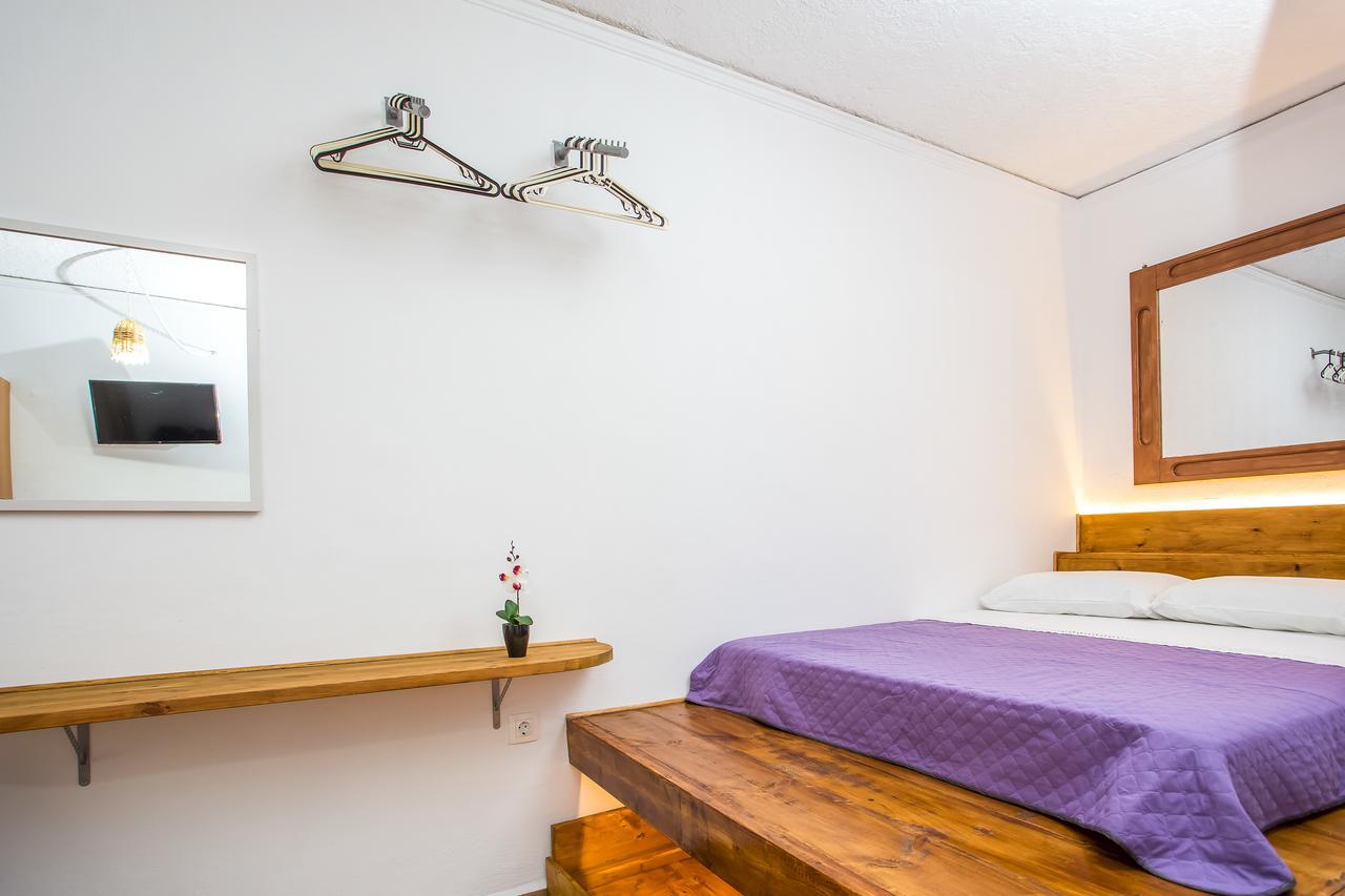 Toulas Studios & Apts No2 Faliraki Buitenkant foto